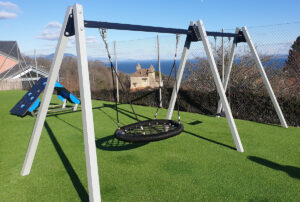 Balançoire avec siège de groupe pour aires de jeux